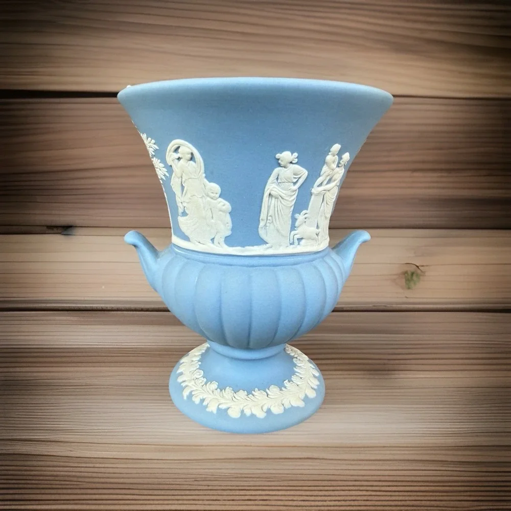 Set Of 3 Wedgwood Jasperware Mini Vase 2 Mini Trays Vintage Blue